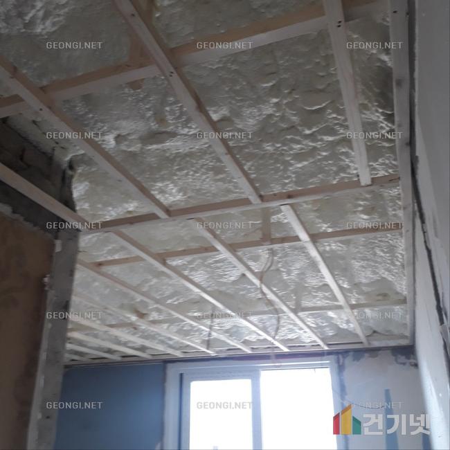 일산옥상방수난연우레탄폼, 결로 문제 해결과 에너지 효율 극대화