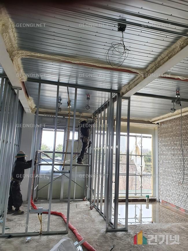 아산시 폴리우레탄폼 단열, 건기넷의 전문 시공으로 결로 문제 해결!