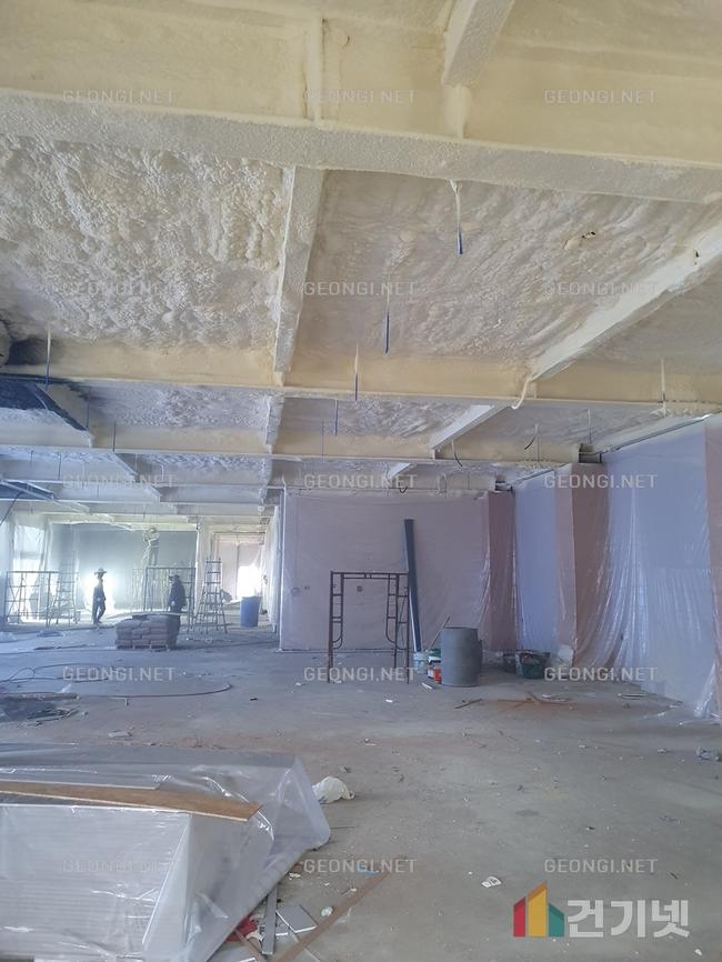 우레탄폼 단열공사로 에너지 효율 극대화하기 - 건기넷 전문 시공