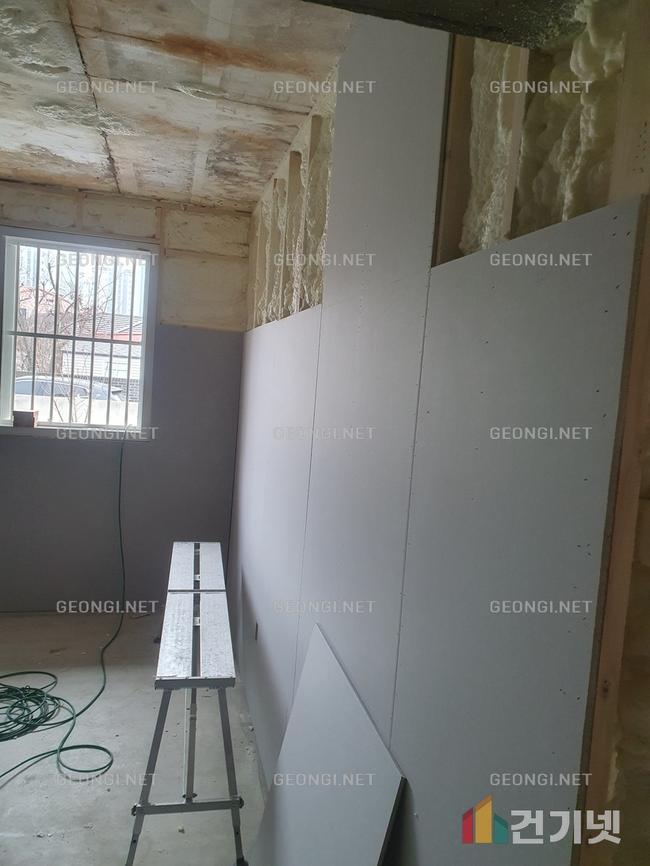 함안군 천장단열, 경질우레탄폼으로 에너지 효율 극대화!