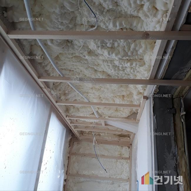 영등포구도서관 단열공사, 우레탄폼으로 에너지 효율 높이기