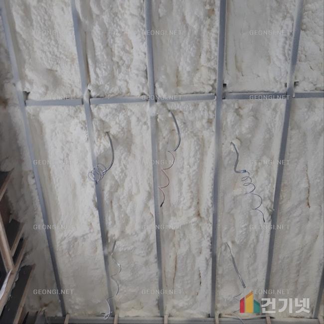 태안군 상가 우레탄폼 단열공사, 결로와 에너지 절감의 해답