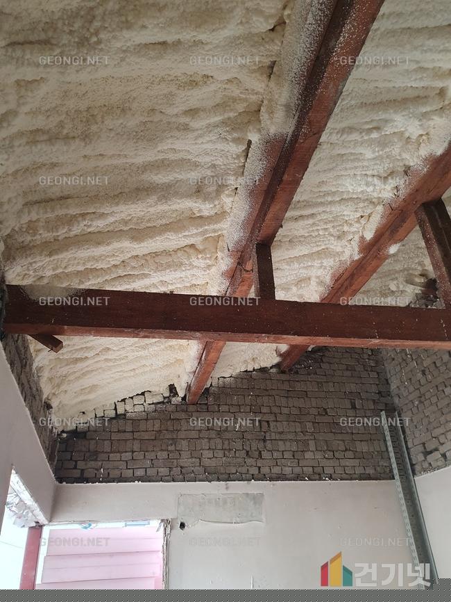 영등포구 목조주택 연질 우레탄폼 단열공사, 에너지 절약의 시작