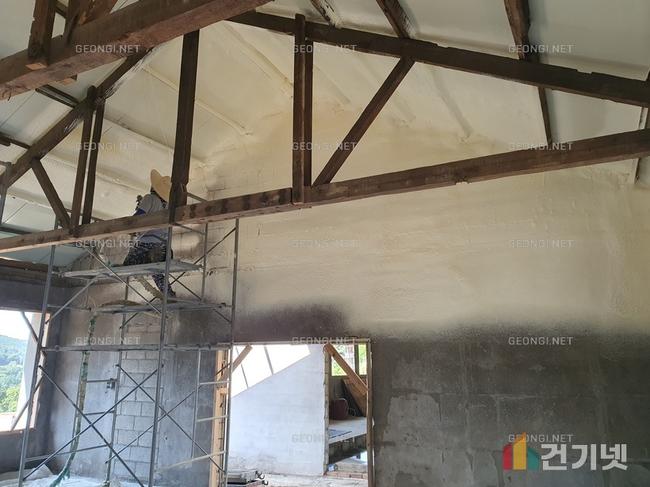 마산합포구 스포츠센터 단열, 우레탄폼 전문 시공으로 에너지 효율 높이기