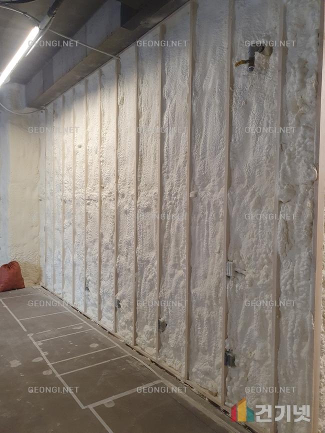 청송군 벽 단열, 경질 우레탄폼으로 에너지 효율 극대화하는 방법