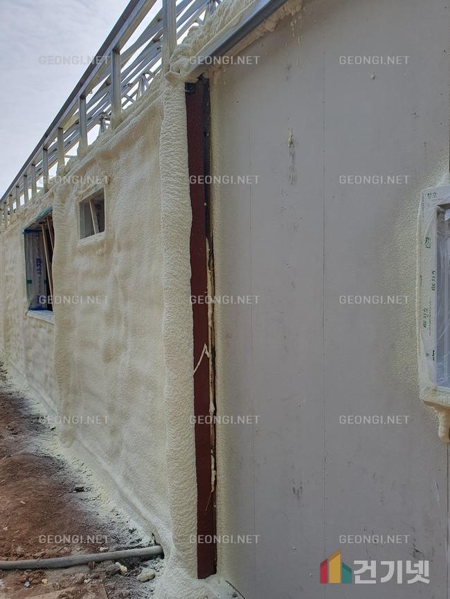 우레탄폼 단열공사로 동안구병원 에너지 효율 극대화!