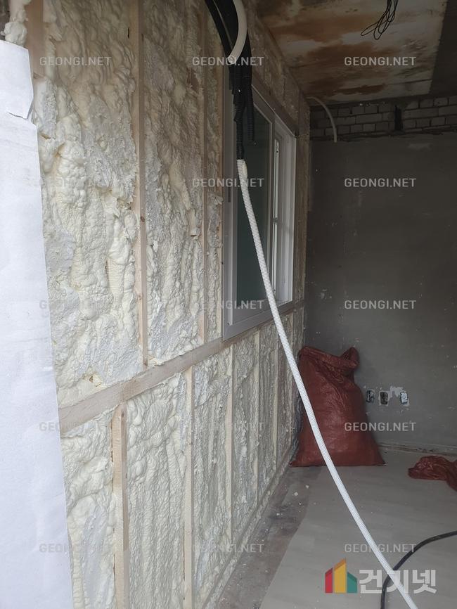 평택시 식품가공공장 경질우레탄폼 시공, 에너지 효율 극대화!