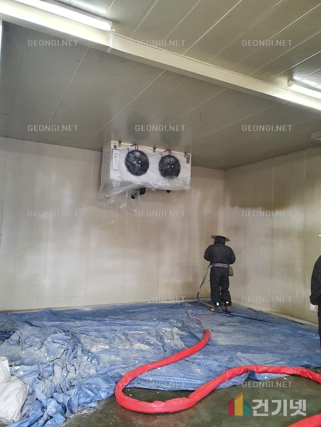 동래구 우레탄폼 단열공사 전문, 에너지 효율 극대화로 냉난방비 절감!