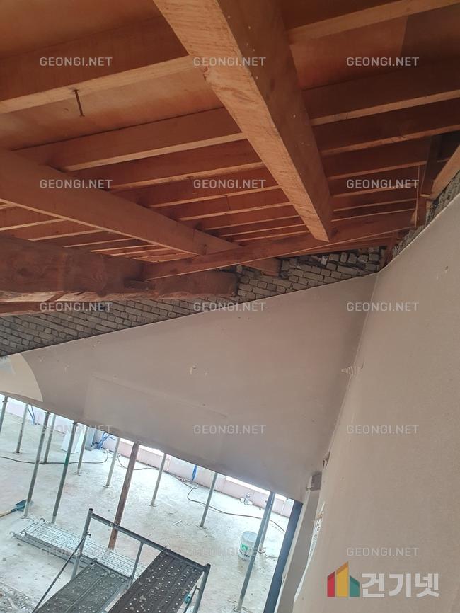 사하구 상가 전문 우레탄폼 단열공사로 에너지 절감과 결로 예방!